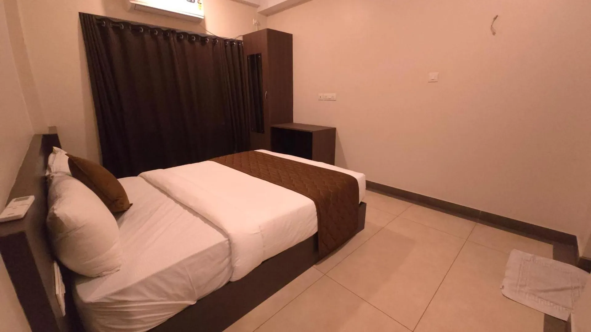 Guruvayoor Suites Guruvāyūr アパート