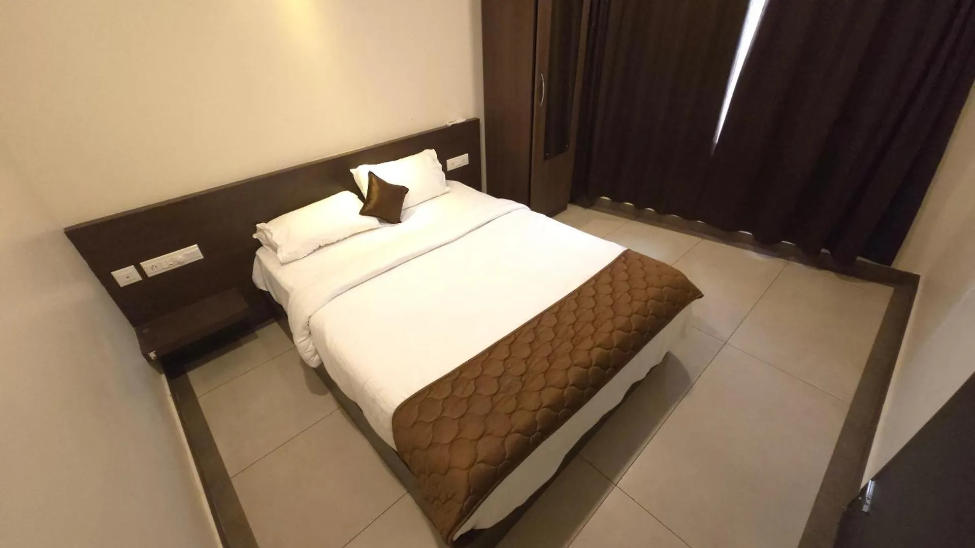 Guruvayoor Suites Guruvāyūr 0*,  インド